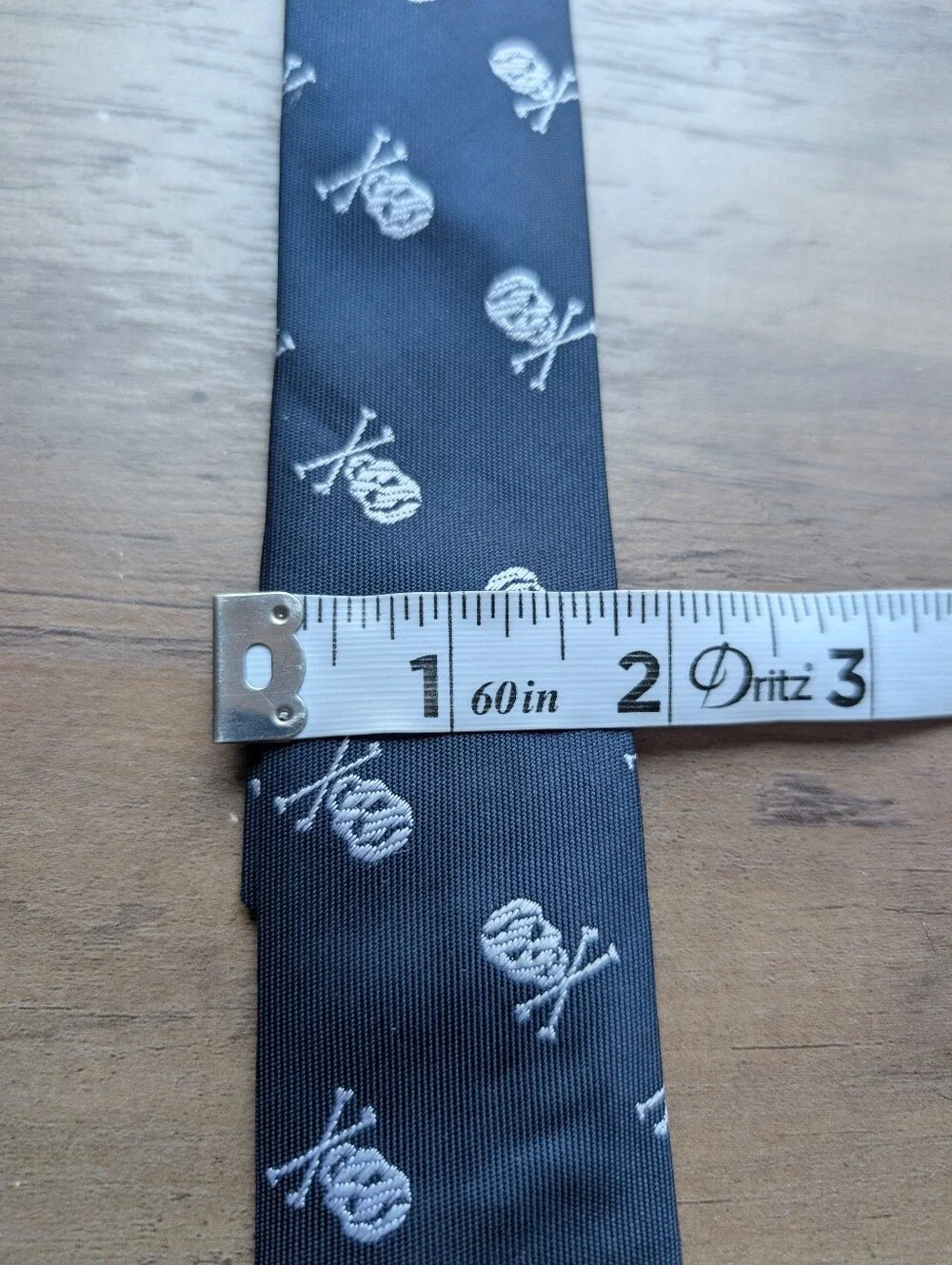 Skull And Crossbones Boys Tie